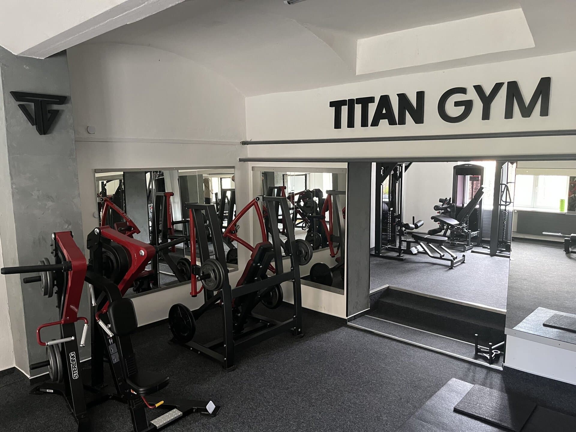 Titan Gym